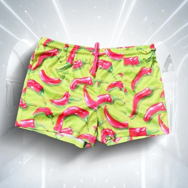 Mini shorts de pimienta rosa

Introductie van de nieuwe minishorts van Naughty Bastard: gedurfd design, sexy en klaar voor alles

Naughty Bastard introduceert met trots onze gloednieuwe collectie minishorts, ontworpen voor degenen die graag hun gedurfde stijl laten zien en hun wilde kant omarmen. Deze minishorts zijn de ultieme mix van sexy, comfortabel en praktisch, perfect voor iedereen die het aandurft om anders te zijn.

Flatterende pasvorm voor elk lichaam
Onze nieuwe minishorts zijn op maat gemaakt voor een strakke, getailleerde vorm die je lichaam op alle juiste plekken omsluit. Gemaakt van een premium mix van 95% polyester en 5% spandex, bieden ze een fantastische pasvorm die comfort en stijl garandeert, ongeacht wat je dag in petto heeft. Of je nu lekker ligt te loungen, uitgaat of naar het strand gaat, deze shorts bewegen met je mee en accentueren je rondingen met vertrouwen.

Levendige kleuren en gedurfde designs
Wie zei dat casual wear saai moet zijn? Onze minishorts zijn verkrijgbaar in een reeks felle, prachtige kleuren die de aandacht trekken. Of je nu fan bent van opvallende neonkleuren of subtielere tinten, er is iets in deze collectie dat bij elke persoonlijkheid past. Kies uit ontwerpen met speelse Naughty-accenten of kies voor onze trendy, modieuze prints die perfect zijn om een ​​stijlvolle statement te maken.

Veelzijdig voor elke gelegenheid
Wat Naughty Bastard Mini Shorts echt onderscheidt, is hun veelzijdigheid. Deze shorts zijn niet alleen perfect voor casual uitjes, maar dienen ook als ideale cover-up voor je zwemkleding. Dankzij hun supersnel drogende stof zijn ze perfect voor een dagje aan het zwembad of strand, zodat je moeiteloos van het water naar de bar kunt gaan zonder een beat te missen.

Snel drogend en klaar voor avontuur
Onze Mini Shorts zijn gemaakt van een hoogwaardige polyestermix en zijn niet alleen stijlvol, maar ook functioneel. De supersnel drogende stof betekent dat je kunt genieten van activiteiten op het water zonder je zorgen te maken dat je lang nat blijft. Of je nu de golven trotseert of gewoon aan het zwembad ligt, deze shorts drogen snel, zodat je comfortabel blijft en klaar bent voor je volgende avontuur.

Waarom kiezen voor Naughty Bastard Mini Shorts?
Bij Naughty Bastard geloven we in mode die grenzen verlegt en toch praktisch blijft. Onze Mini Shorts zijn ontworpen voor degenen die het leven ten volle leven - zelfverzekerd, gedurfd en niet bang om op te vallen. Met hun perfecte pasvorm, levendige kleuren en multifunctionele ontwerp zijn ze meer dan alleen shorts; ze zijn een uitdrukking van je onverschrokken persoonlijkheid.

Shop de collectie nu
Maak je klaar om je zomergarderobe te verbeteren met het nieuwste van Naughty Bastard. Of je nu een speelse draai wilt geven aan je dagelijkse stijl of een chique cover-up nodig hebt voor het strand, onze nieuwe Mini Shorts zijn de perfecte keuze. Bekijk de collectie nu en vind je perfecte paar!

Naughty Bastard: waar attitude en mode samenkomen